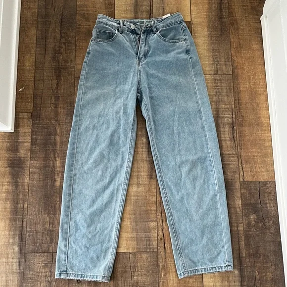 Jeans - Picture 4 of 8